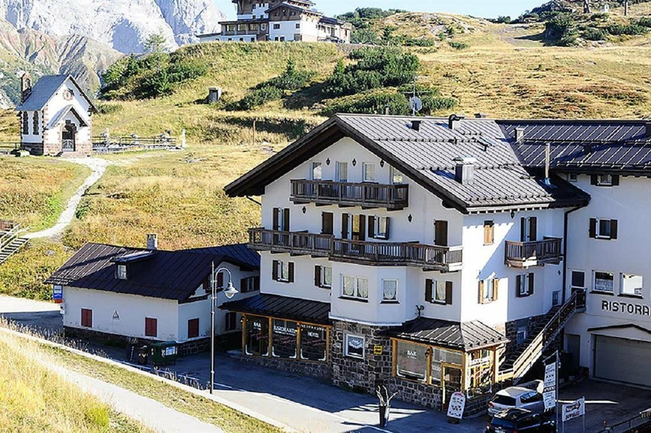 Alpenrose Hotel San Martino Di Castrozza Eksteriør billede